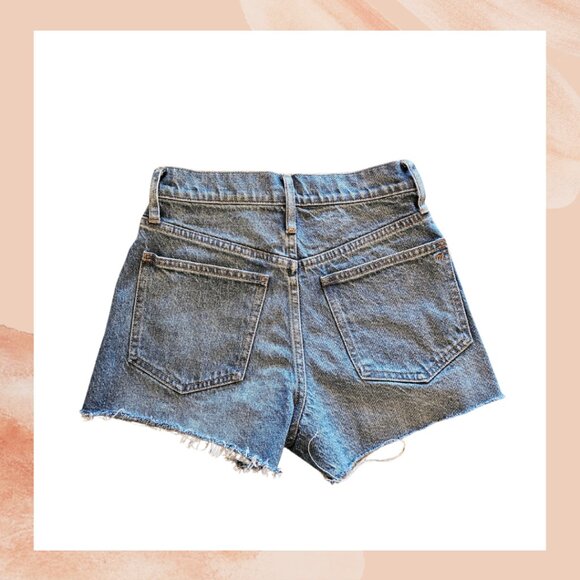 Madewell Cut-Off Medium Wash the Perfect Jean Shorts - Picture 3 of 5